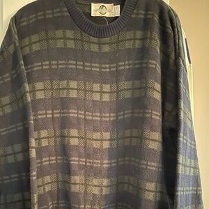 Mens Sweeater, Plaid, Size Large, NWT